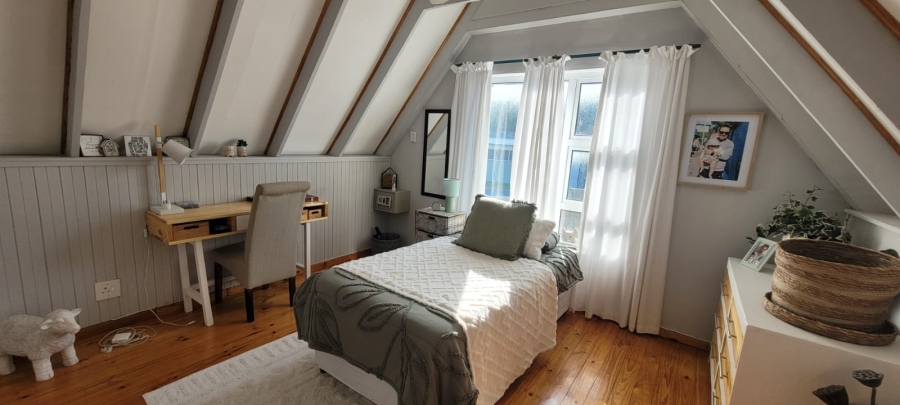 To Let 4 Bedroom Property for Rent in Tergniet Western Cape